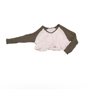 forever 21 long sleeve baseball crop top